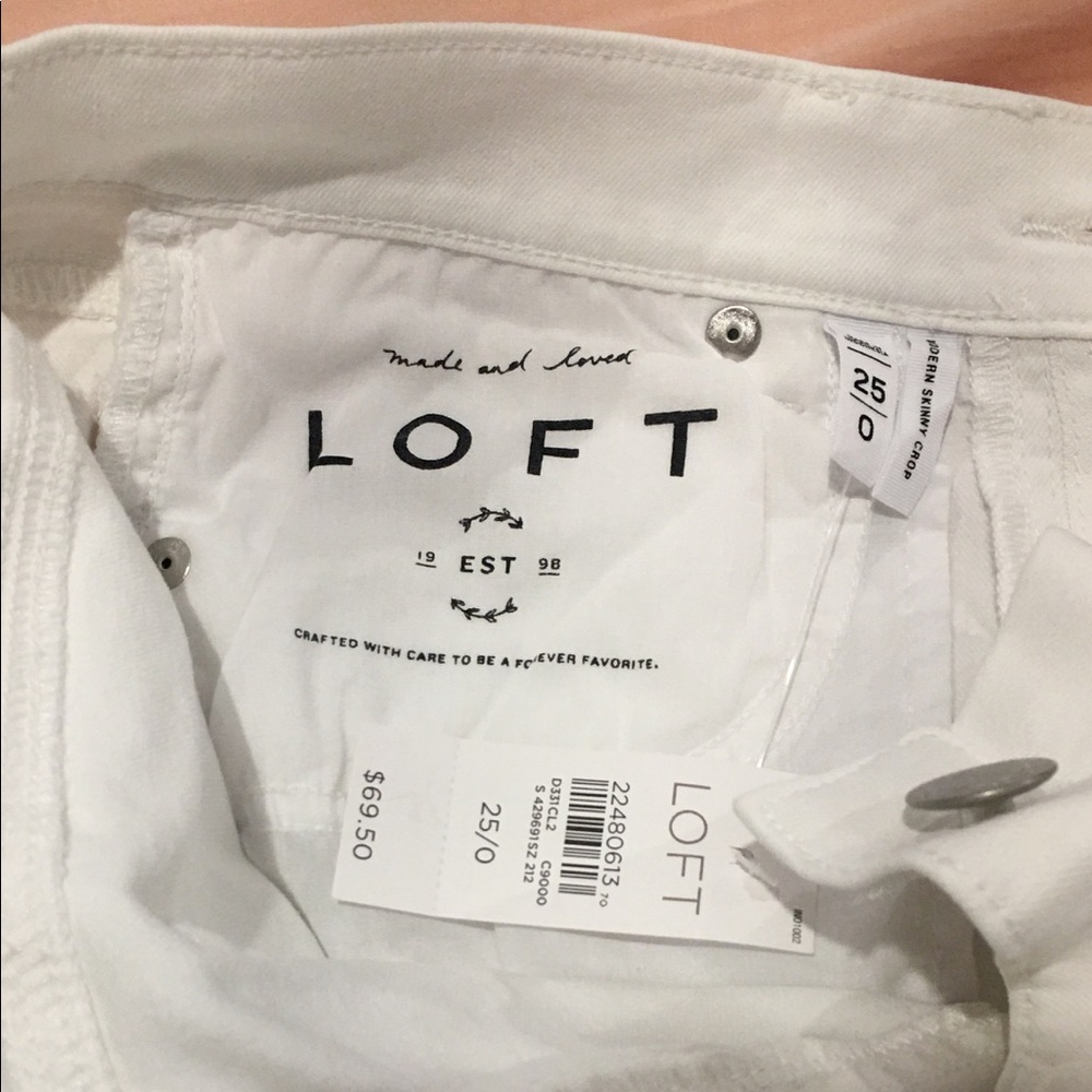 Loft Size 25 Skinny Crop Jeans in White